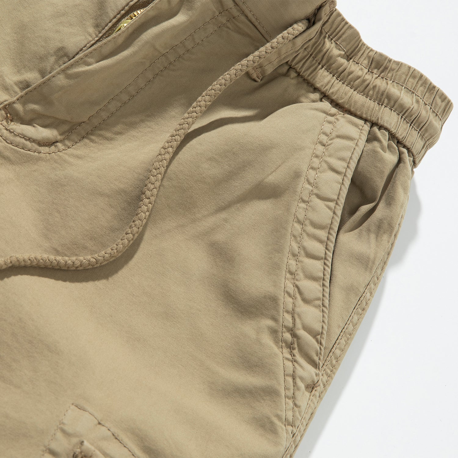 Below-the-Knee Cargo Shorts #2238